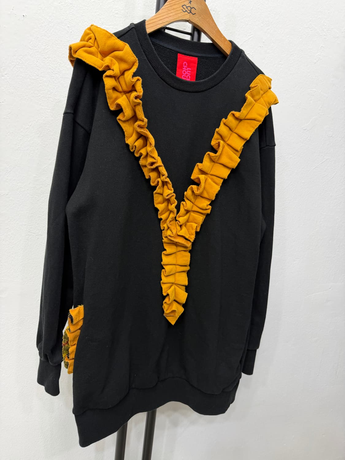 정품) 럭키슈에뜨 프릴 롱맨투맨 36 상품이미지2