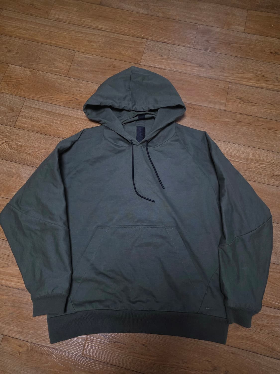 나이키 ESC 후드티셔츠 상품이미지1