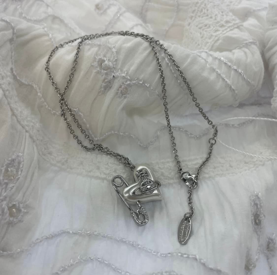 비비안웨스트우드 아카이브 오리에타 하트 orb 팬 던트 목걸이 Women 상품이미지1