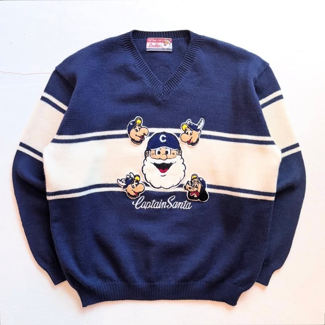 캡틴산타 페이스 패치 스웨터 상품이미지1