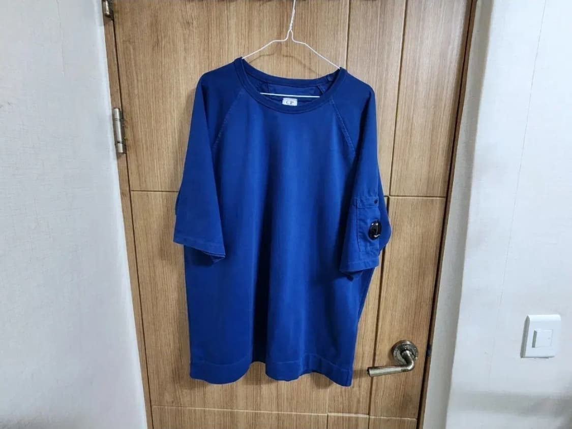 (XL)CP컴퍼니 22SS 헤비 저지 렌즈와팬 크루넥 반팔 티셔츠 상품이미지1