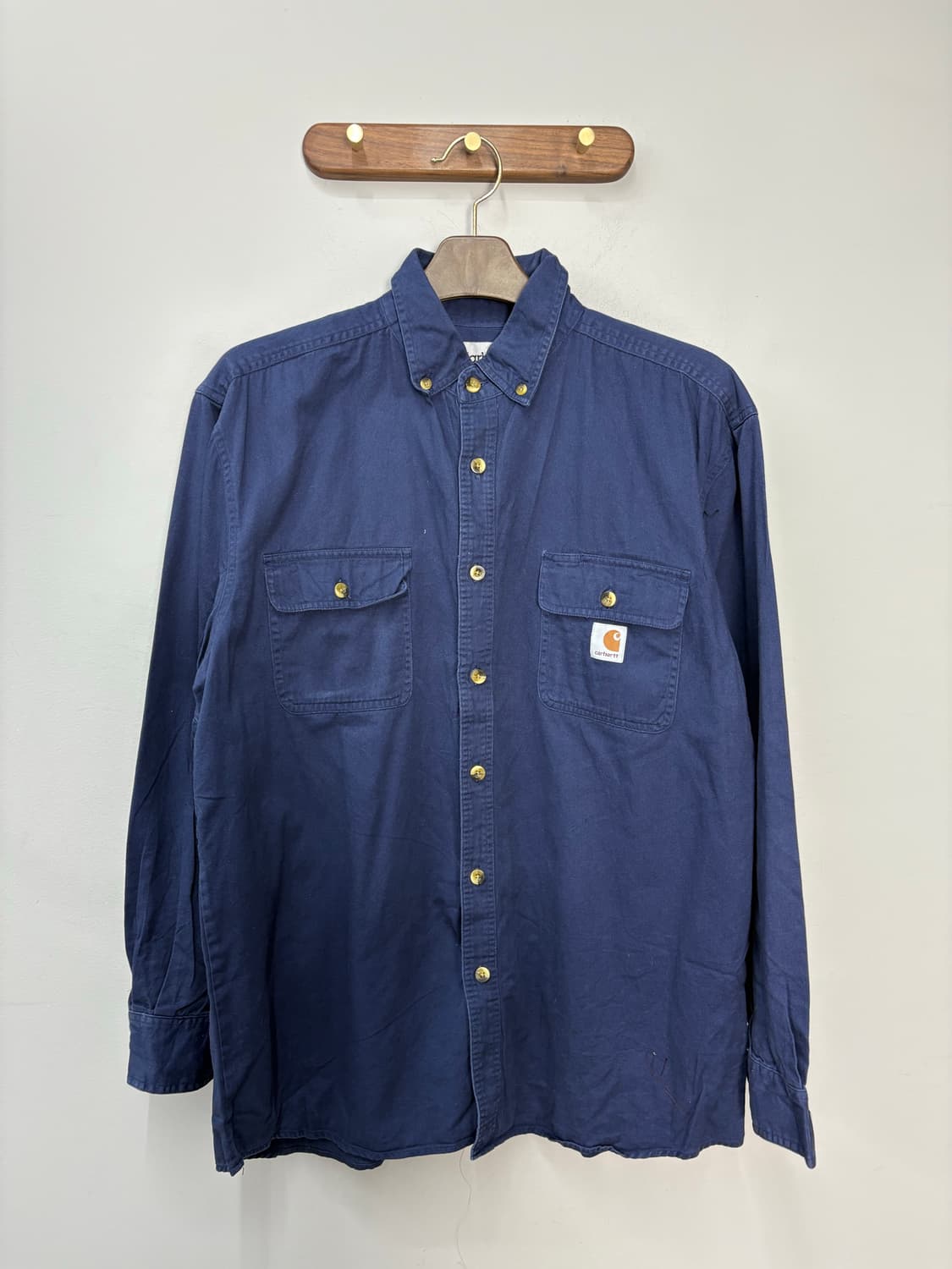 칼하트 네이비 버튼다운 워크셔츠 A3207 상품이미지2