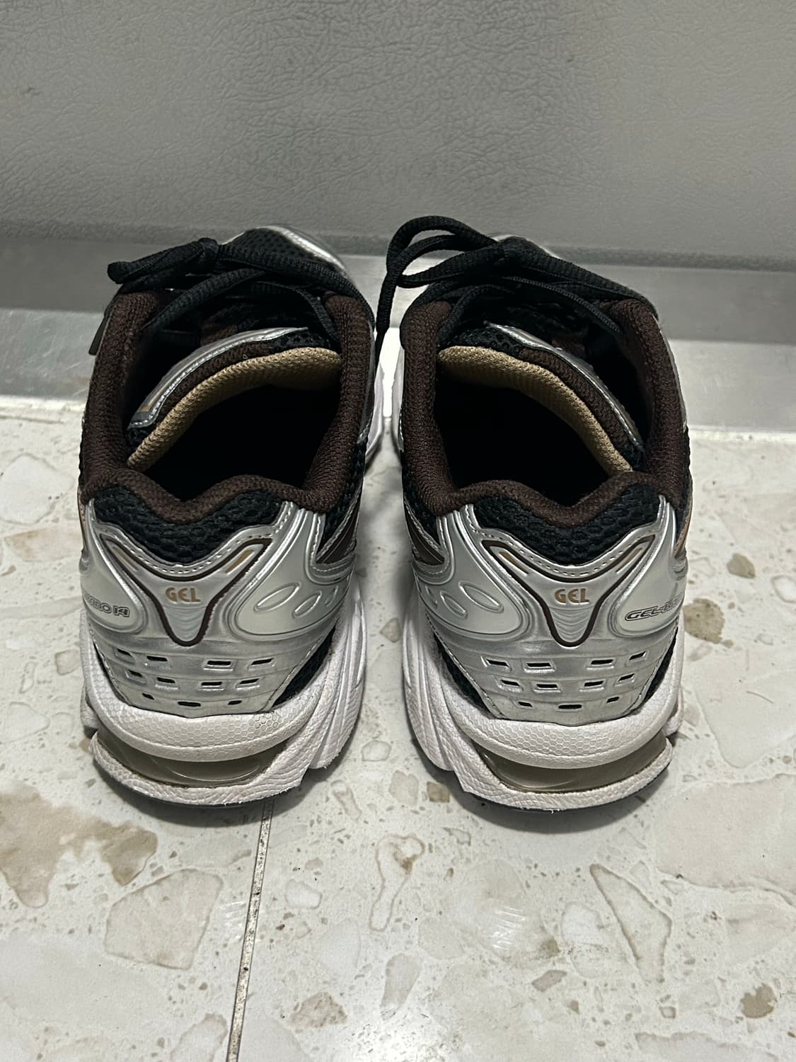 아식스 젤 카야노 14 블랙커피 상품이미지3