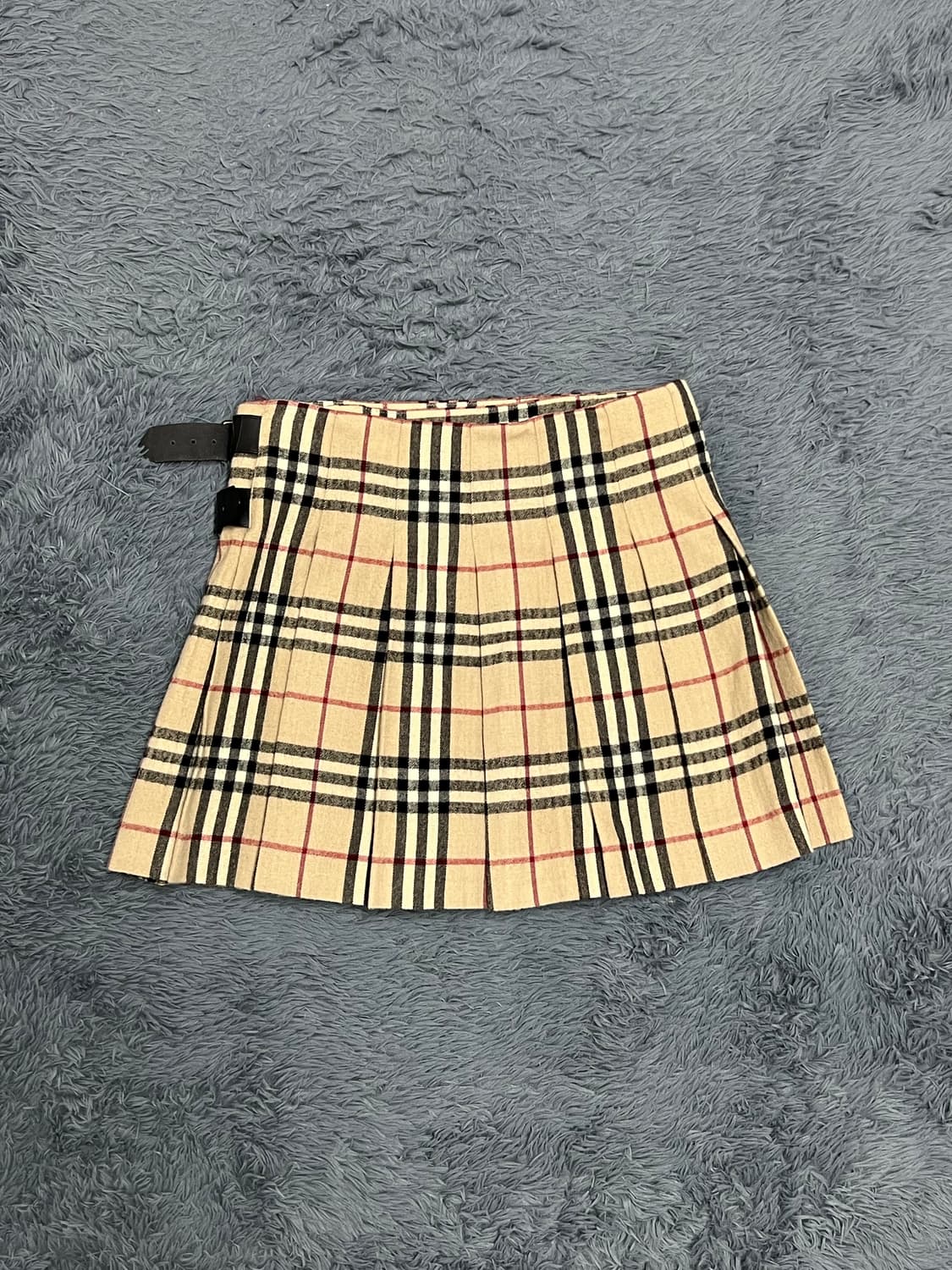 버버리 체크 치마 상품이미지1