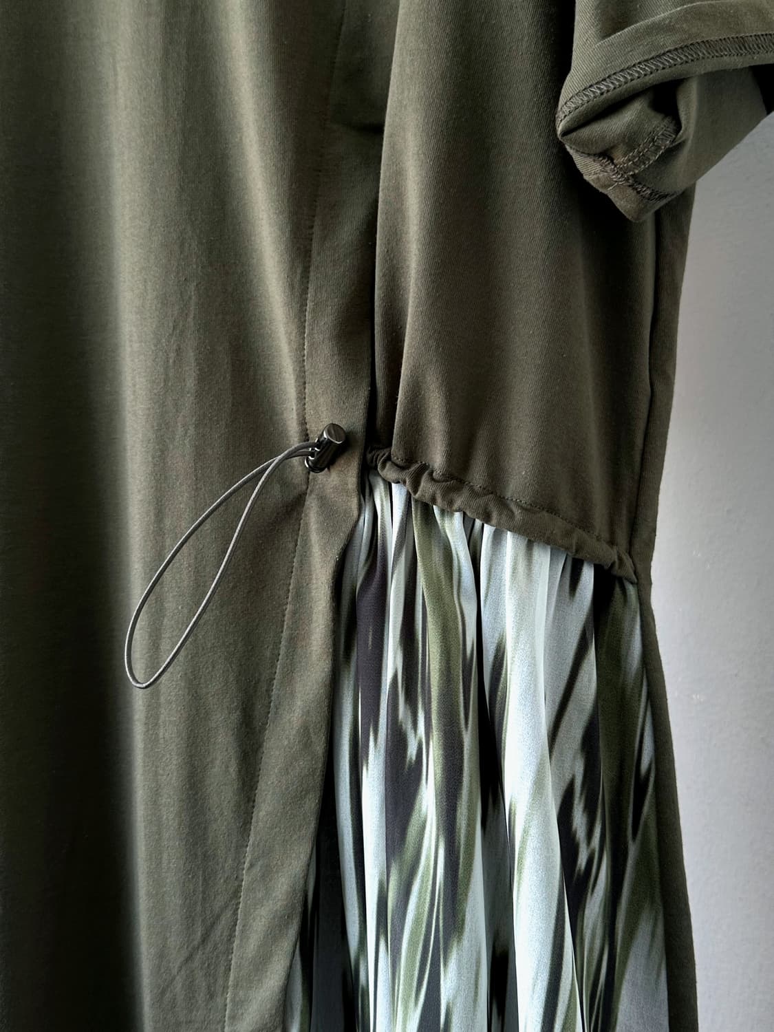 Design panel  short sleeve onepiece 상품이미지4