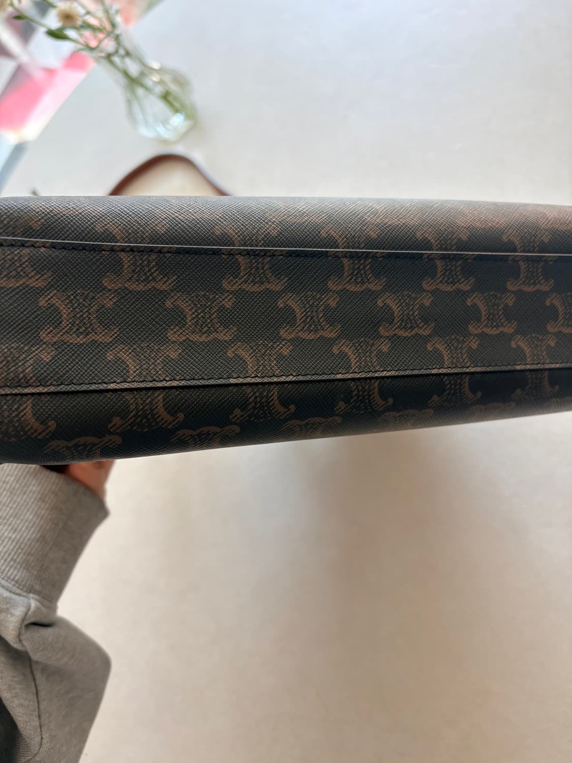 셀린느 카바스백M 상품이미지6