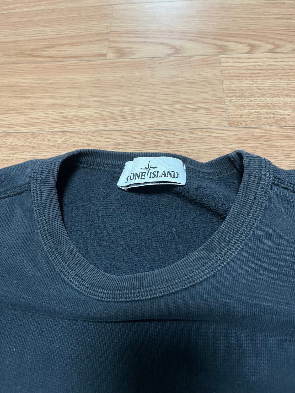 스톤아일랜드 맨투맨 (M) 상품이미지1