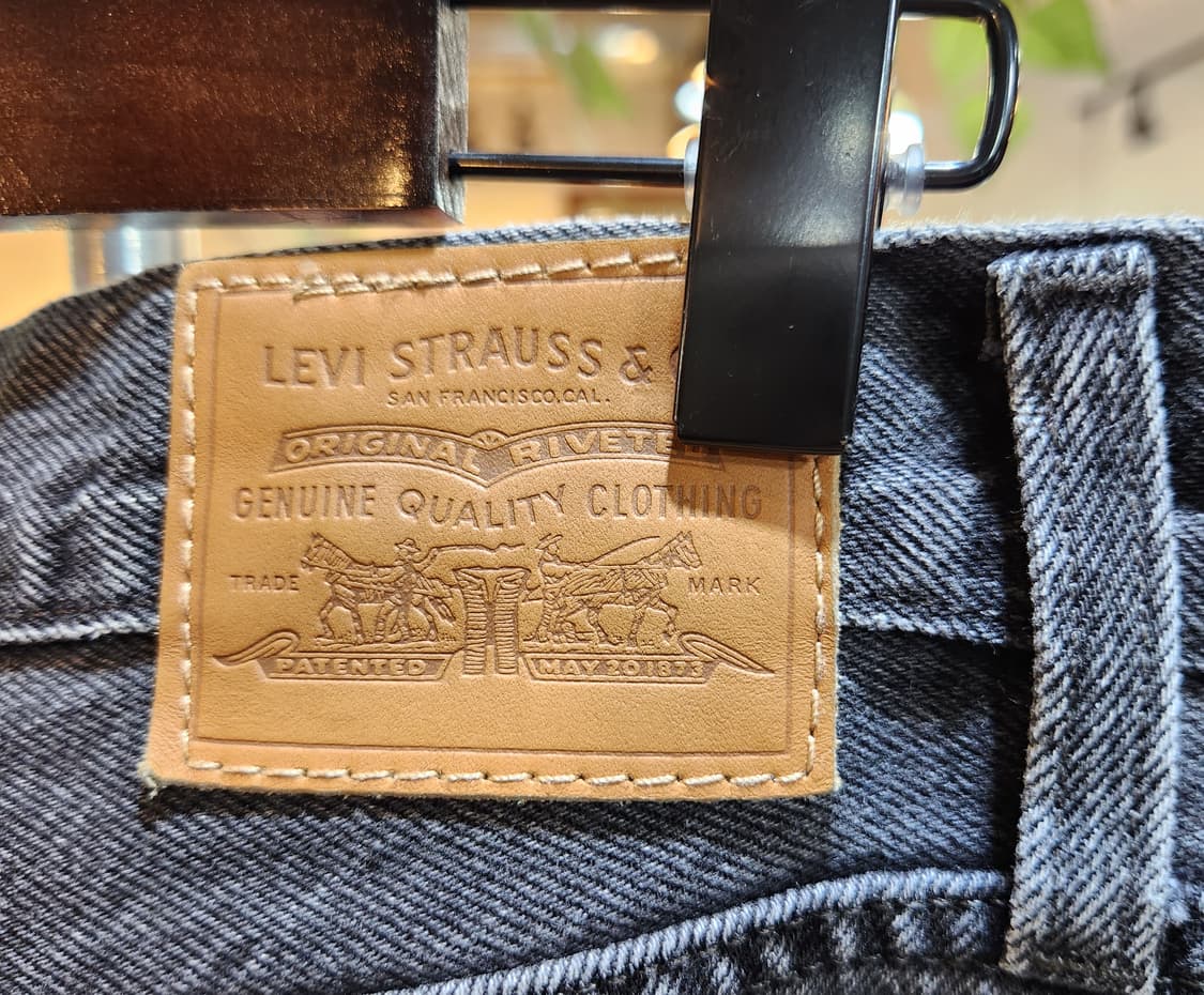 LEVIS 리바이스 흑청 베기 핏 데님 팬츠 상품이미지8