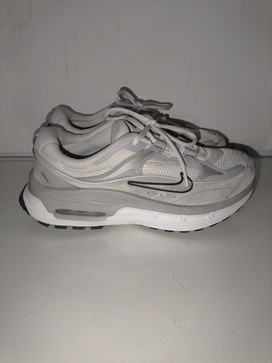 245mm 나이키 에어맥스 블리스 운동화 상품이미지1