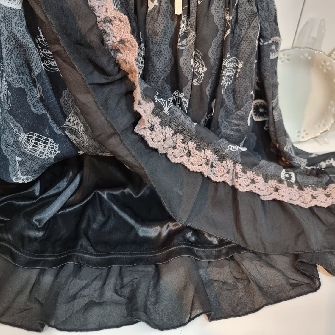 axes femme(엑시즈팜) 다크 로맨틱 쉬폰 원피스 상품이미지7