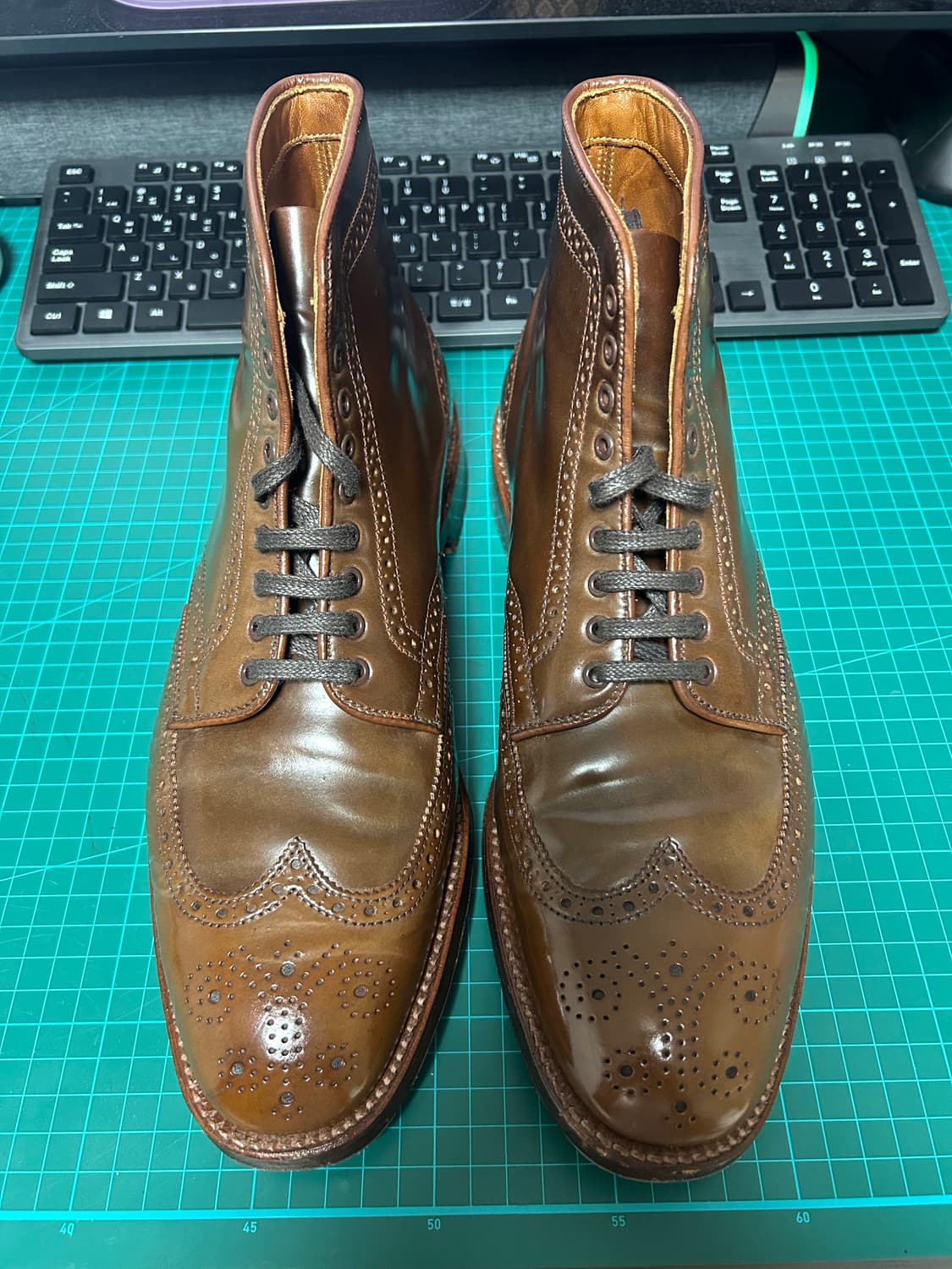 알든 윙팁 부츠 - 라벨로 쉘 코도반 상품이미지1