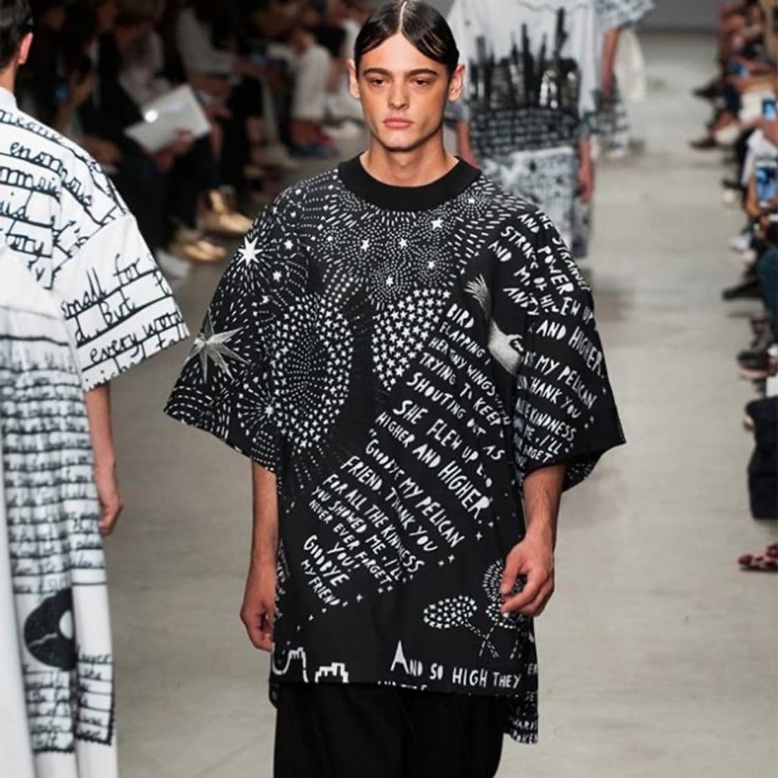 준지 X 롭 라이언 그래픽 반팔셔츠 상품이미지1