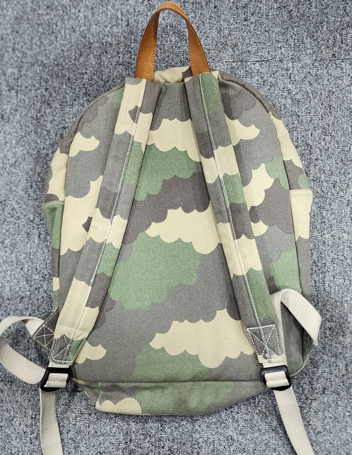 리바이스 카모플라쥬 캔버스 백팩 가방 상품이미지2