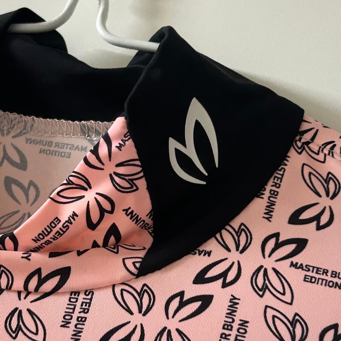 2020 20만원대) 마스터바니 에디션 골프 핑크 긴팔 착붙 티셔츠 상품이미지3