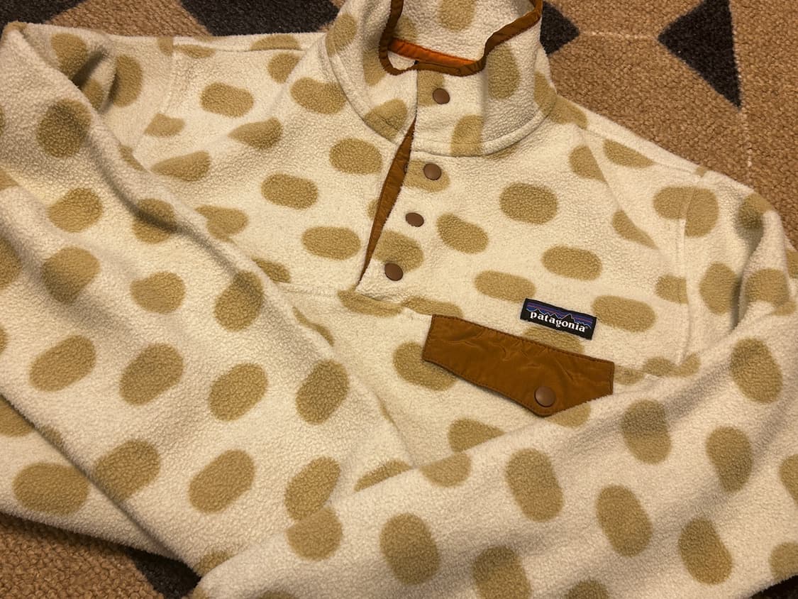 땡땡이 파티고니아 신칠라 상품이미지2