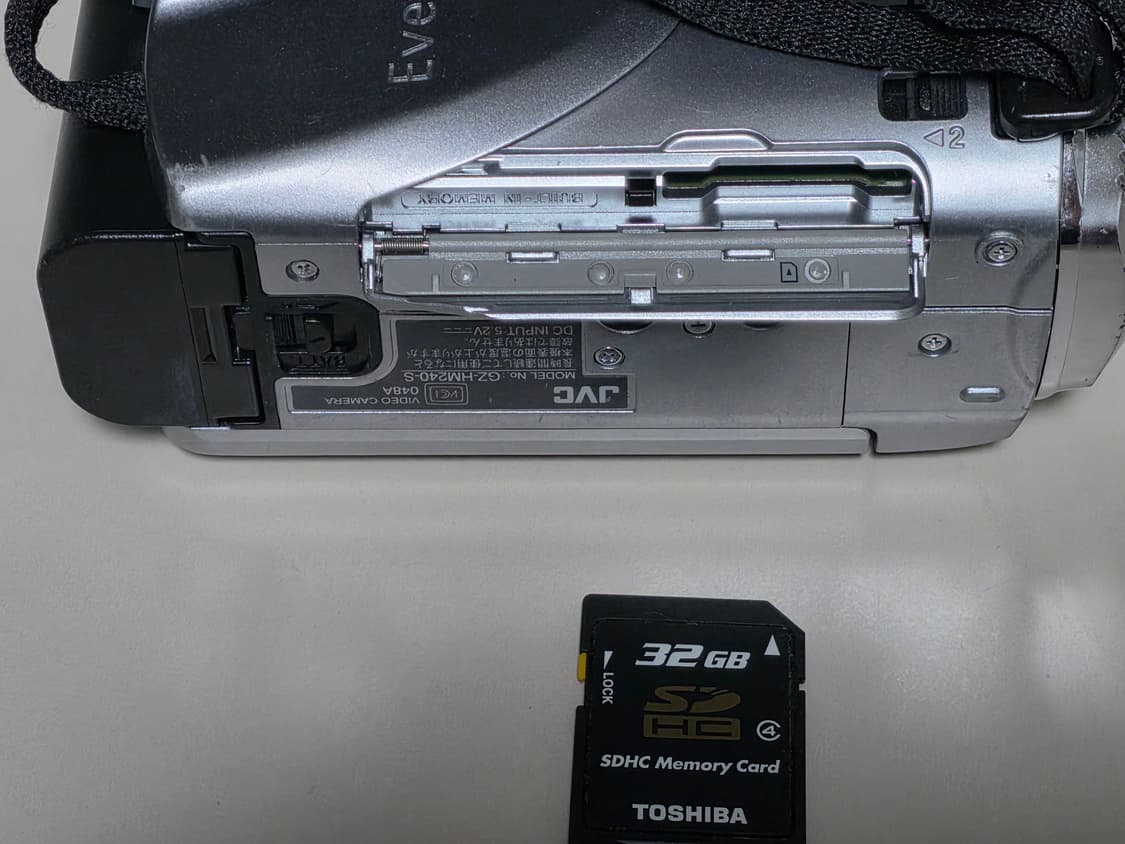 JVC 에버리오 GZ-HM240 빈티지 디지털캠코더 상품이미지8