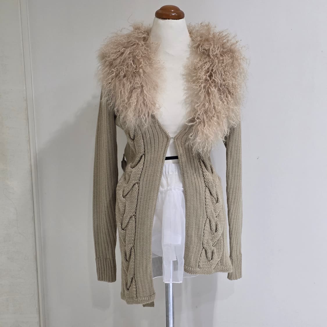 라떼갸루 모리걸 y2k 퍼 케이블니트 가디건 상품이미지2