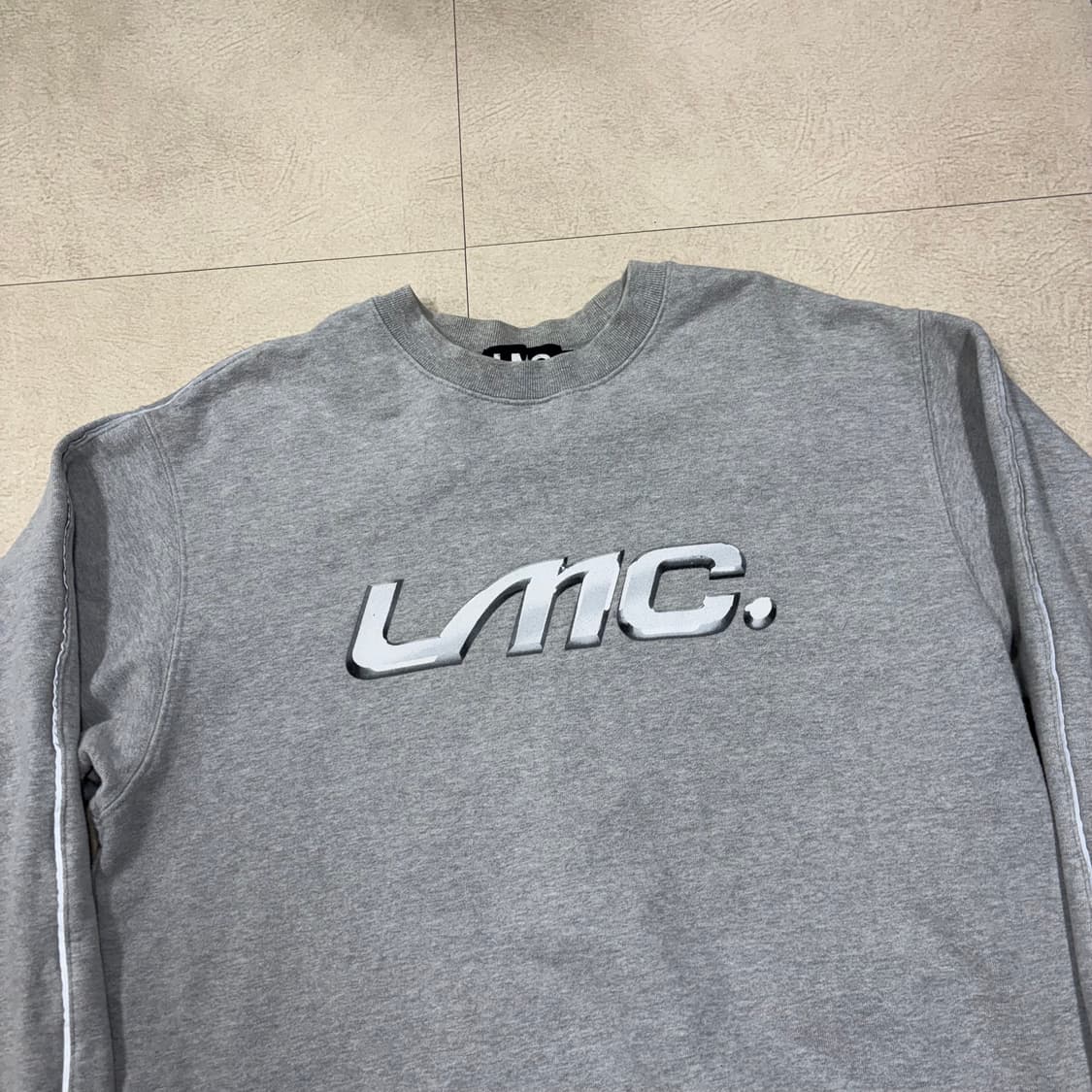 Lmc 빅로고 그레이 맨투맨 상품이미지3