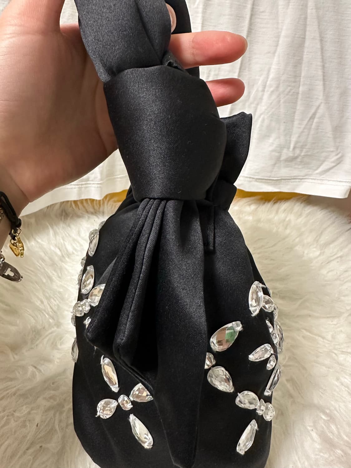 Ganni 가니 크리스탈 비즈 토트백 상품이미지3