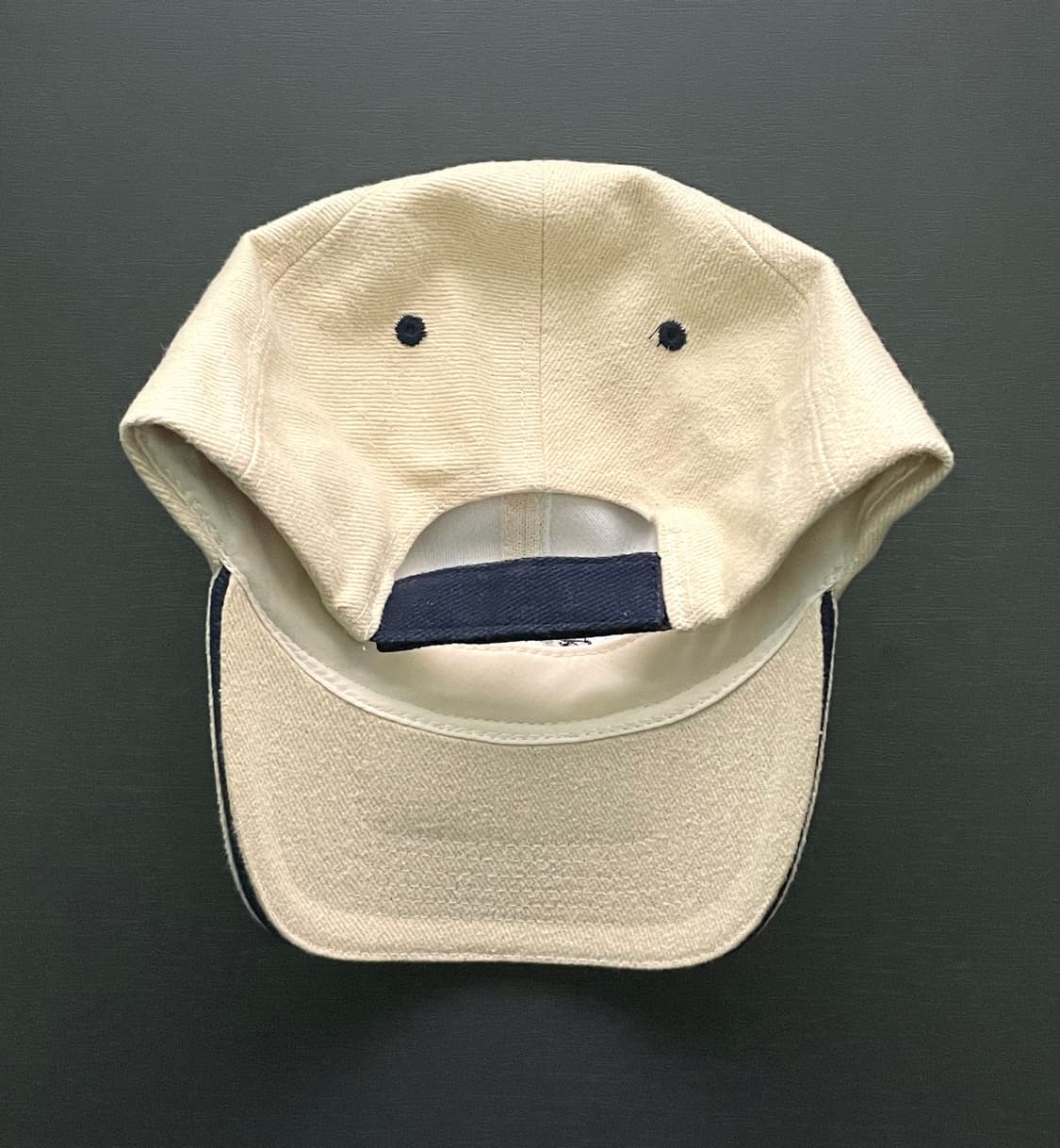 [새상품] AIGNER 아이그너 로고 볼캡 모자 베이지 상품이미지3