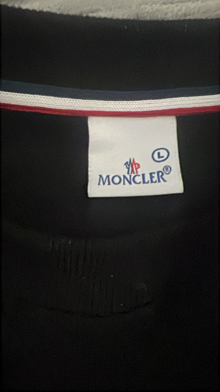 몽클레어 맨투맨 상품이미지5