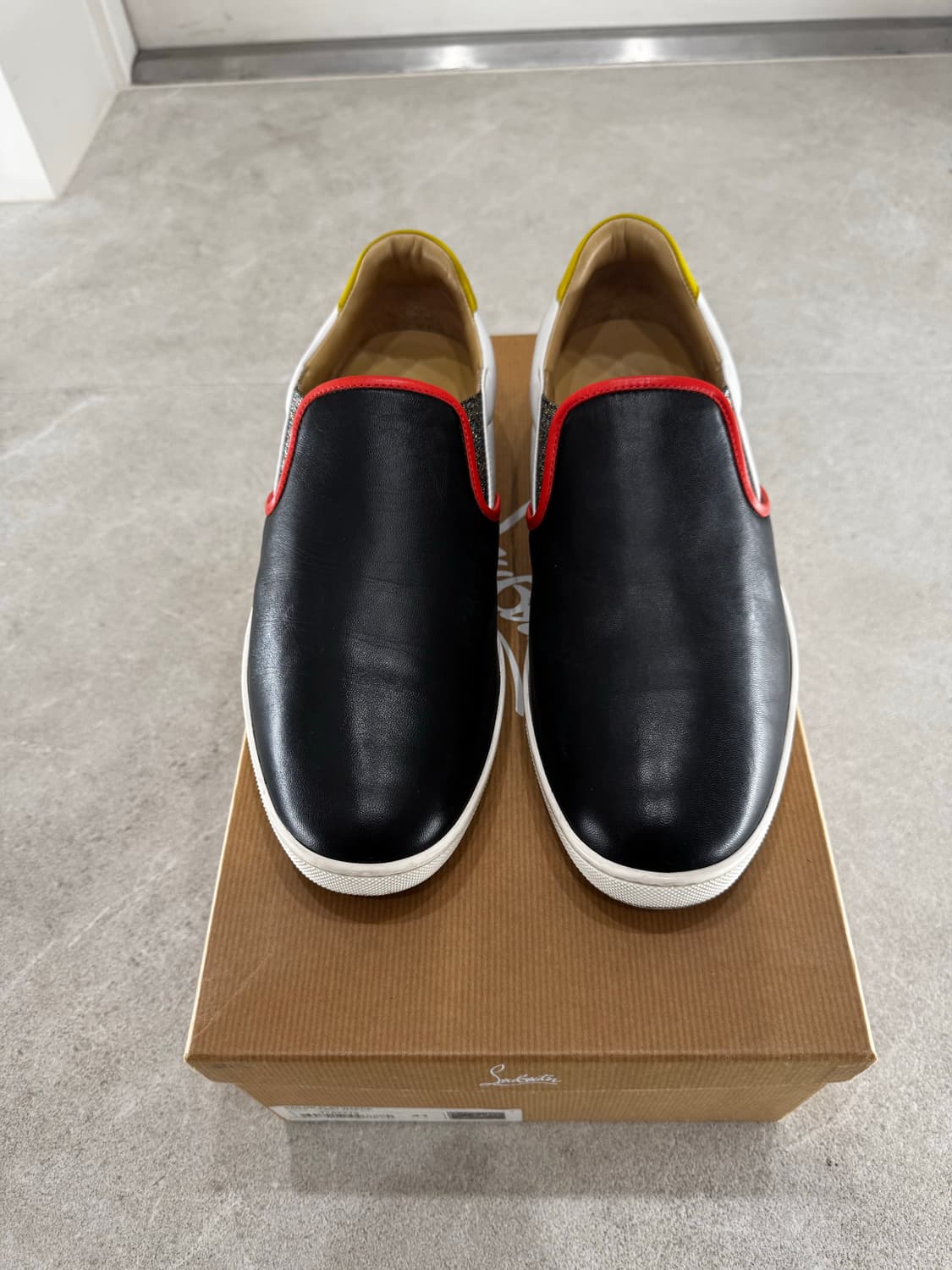 크리스챤 루부탱 / 슬립온 / 41 상품이미지2