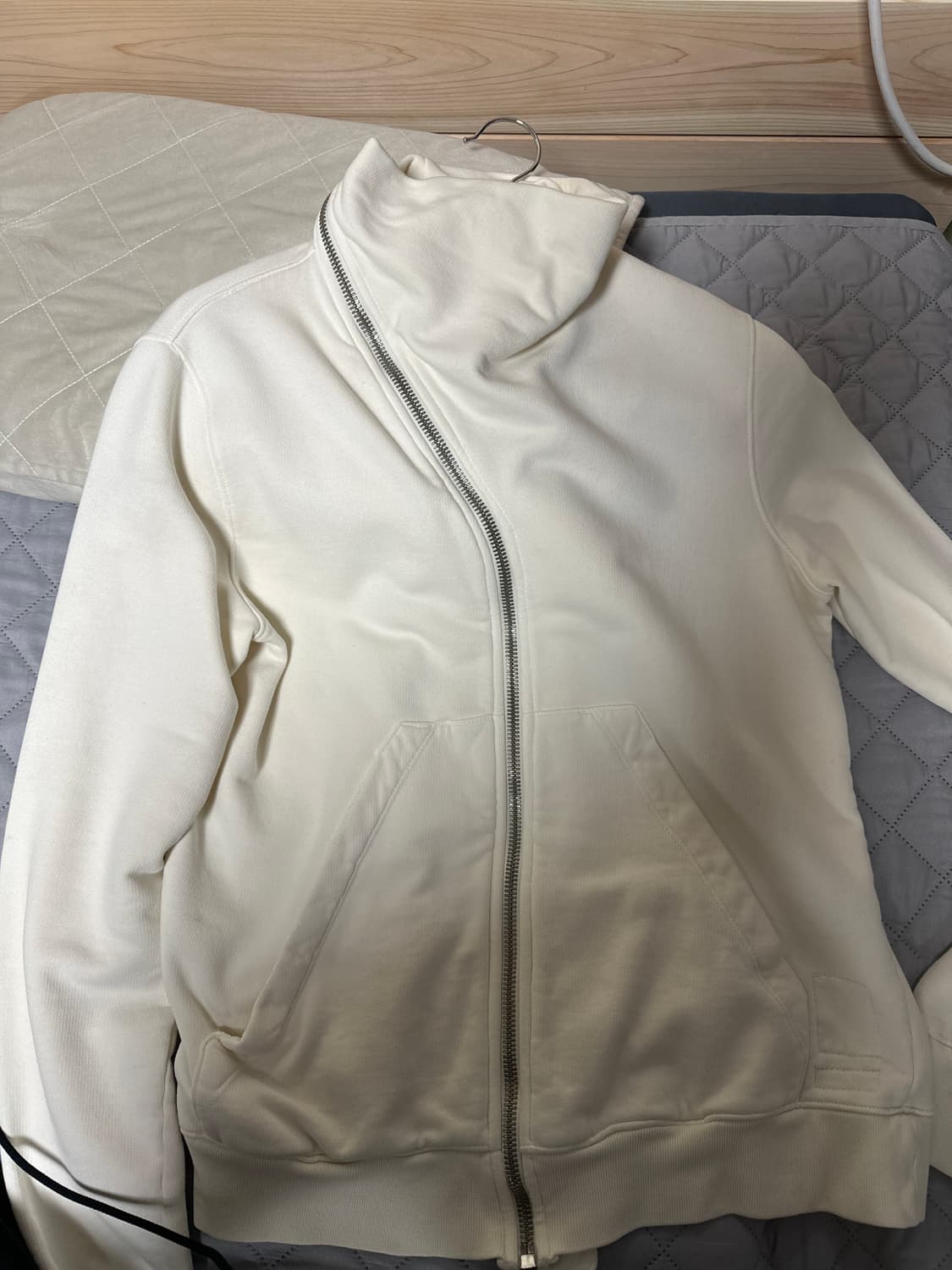 릭오웬스 다크쉐도우 사선 집업 상품이미지1