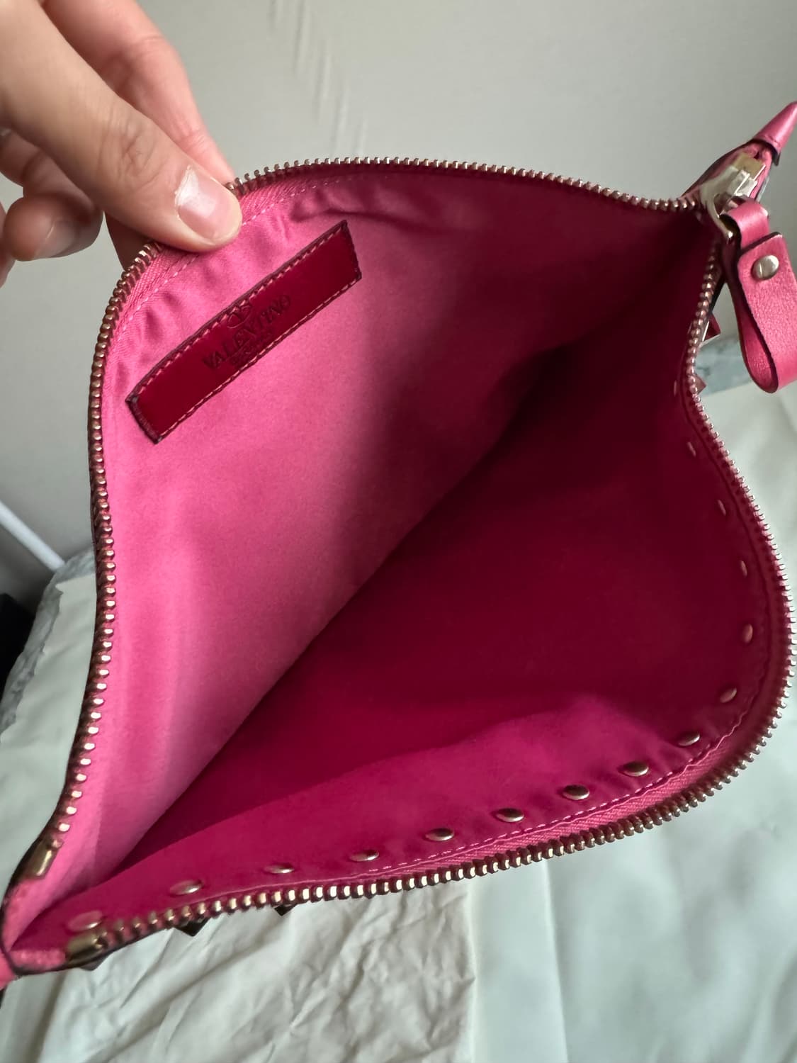 발렌티노 락스터드 핑크 클러치백 상품이미지3