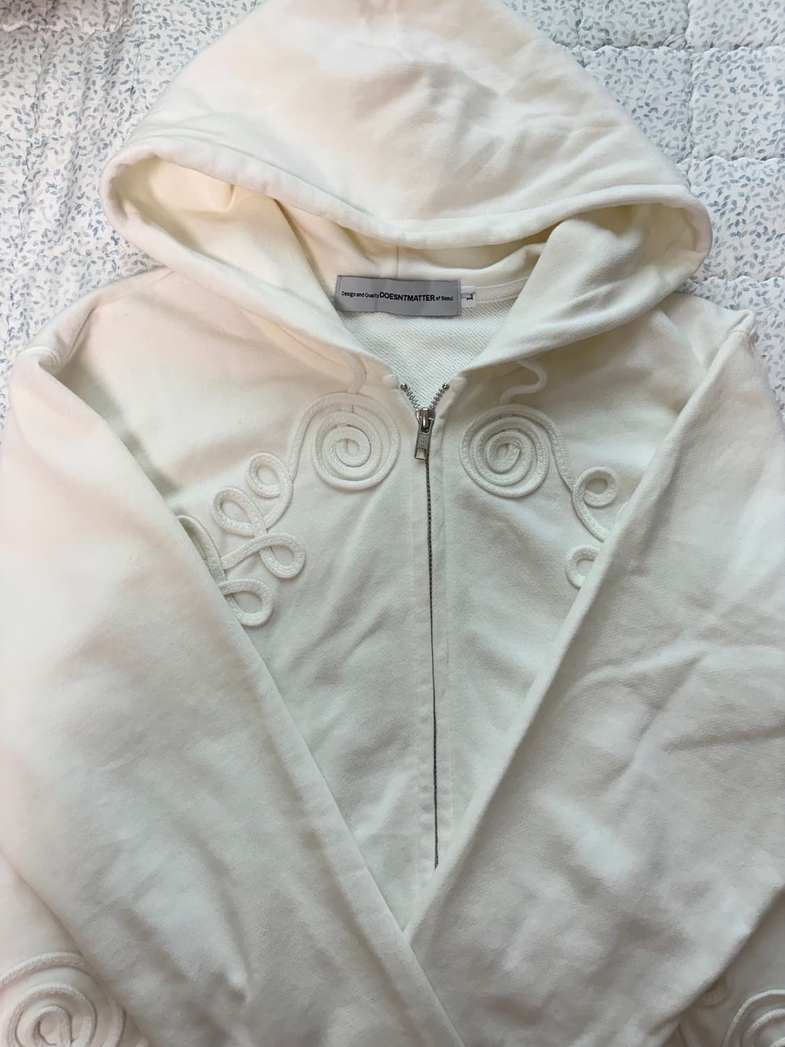 더즌매러 Long String Hoodie (White) L 상품이미지5