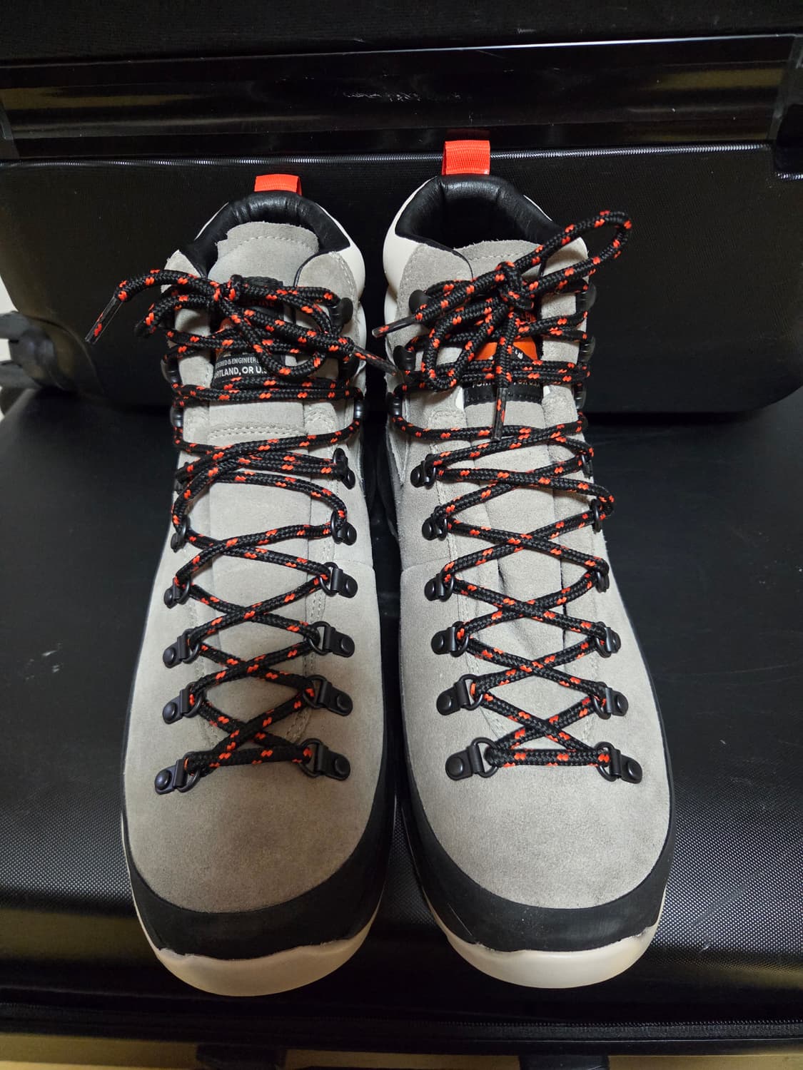 컬럼비아 뉴튼 알파인 등산화  290mm 새상품 상품이미지3