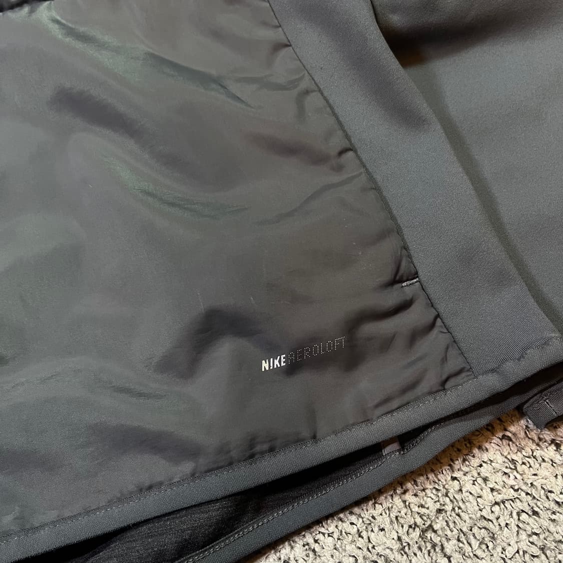 나이키 골프 에어로 로프트 점퍼 상품이미지3