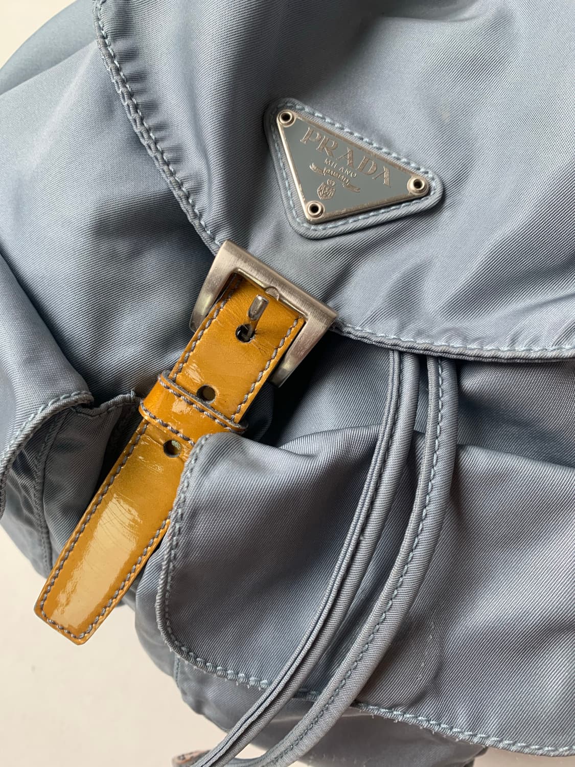 프라다 포코노 하늘색 패브릭 백팩 상품이미지4