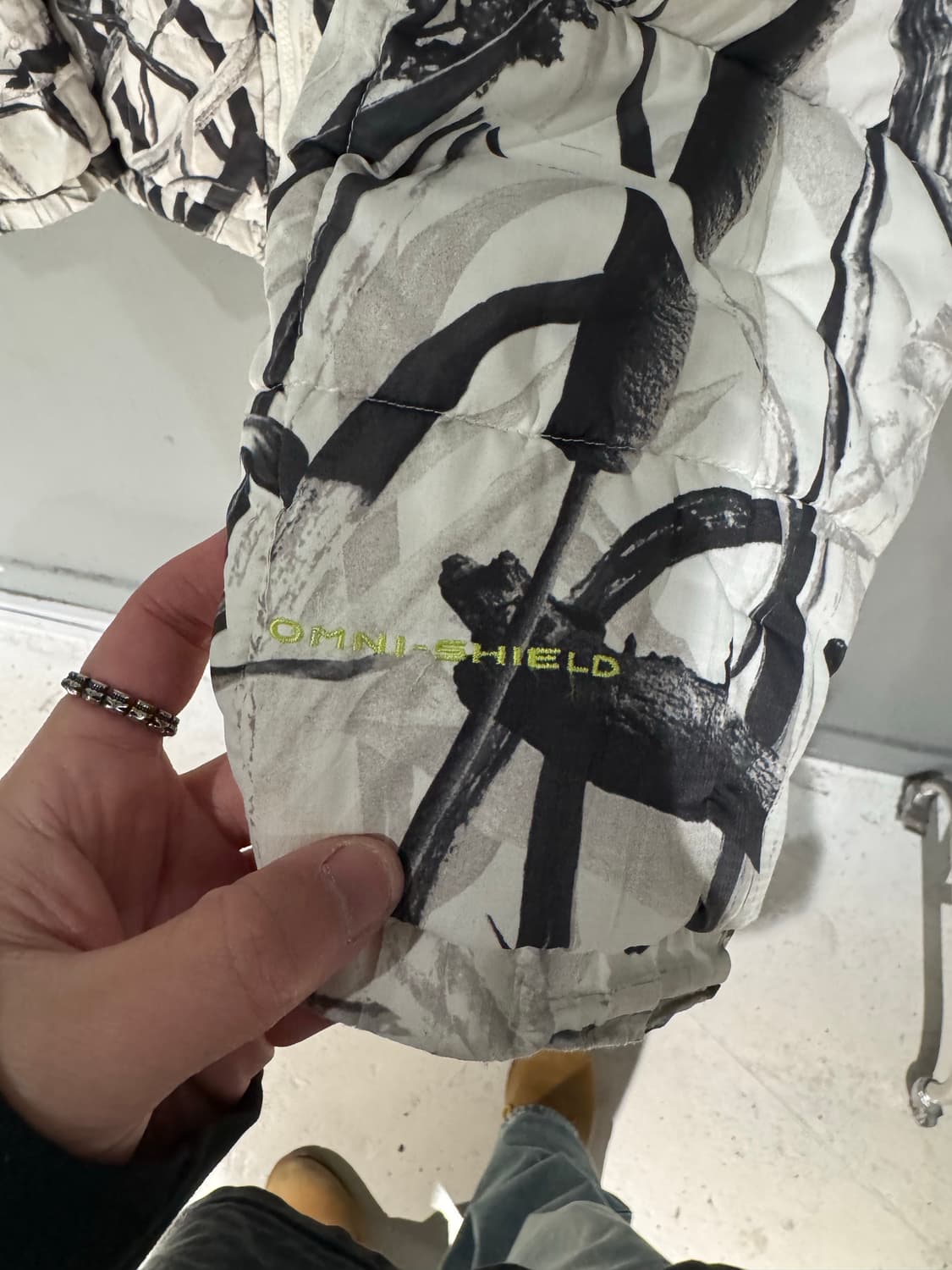 컬럼비아 옴니쉴드 리얼트리 후드 푸퍼자켓  상품이미지4