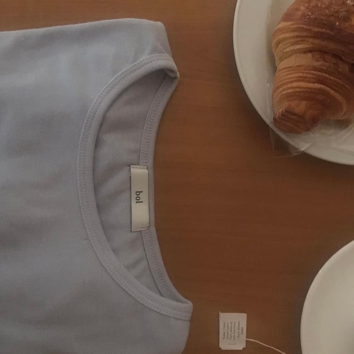 매니매니모드 BOL 스카이블루 티 상품이미지6