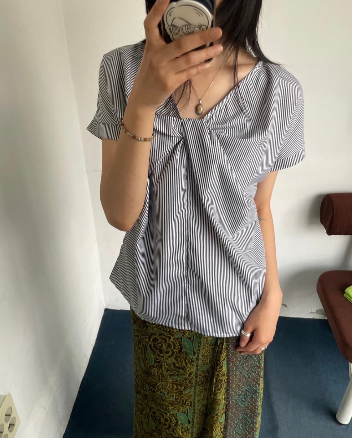 스트라이프 꼬임 블라우스 상품이미지1