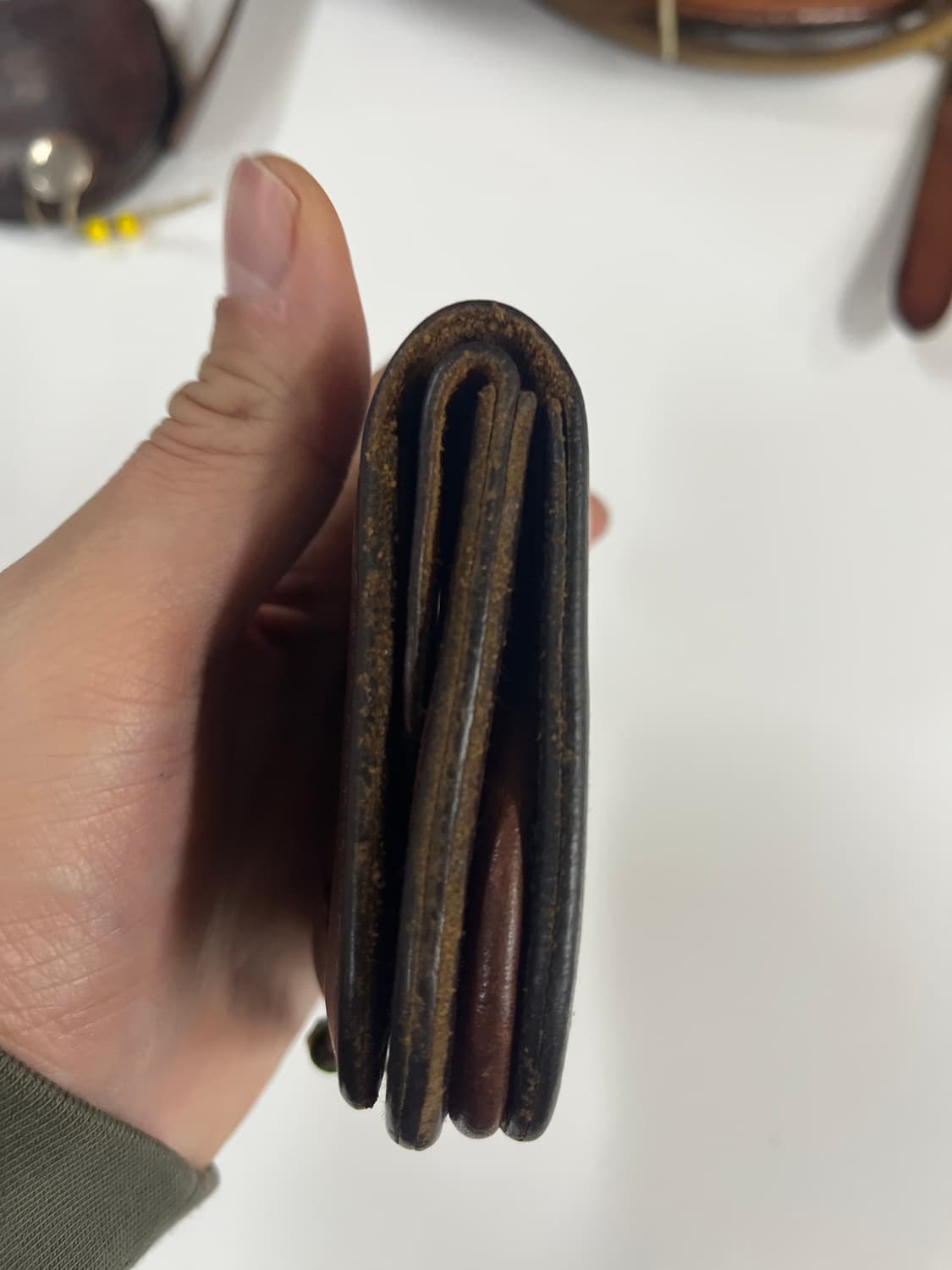 고로스 다크브라운 새들레더 인디언콘초 카드지갑 상품이미지4