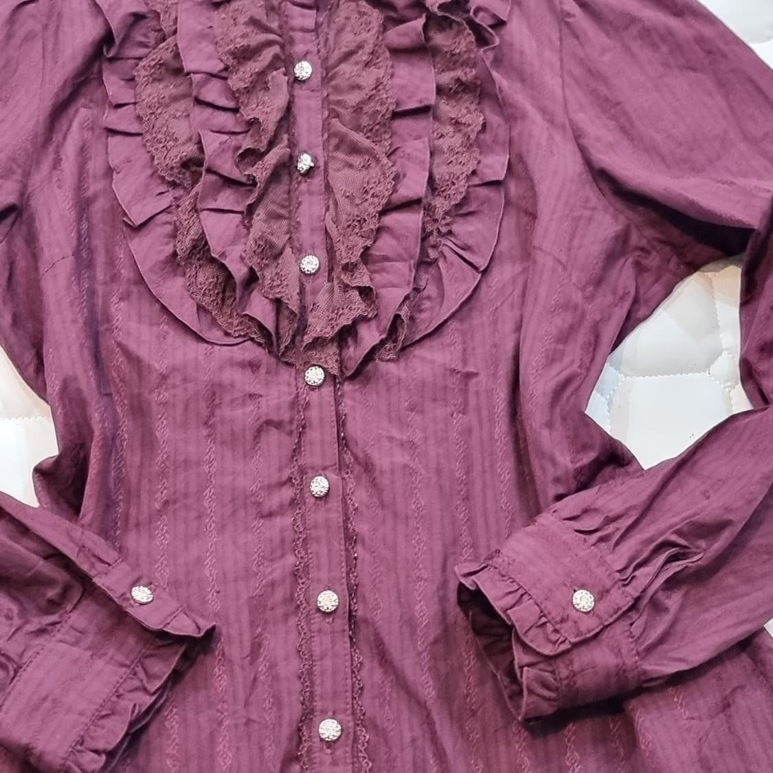 악세즈팜므 카라 프릴 블라우스 상품이미지3