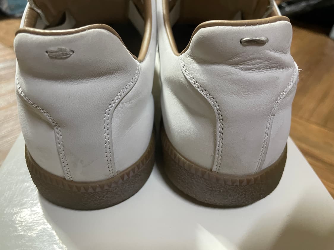 마르지엘라 독일군 페인팅 42.5사이즈 상품이미지3