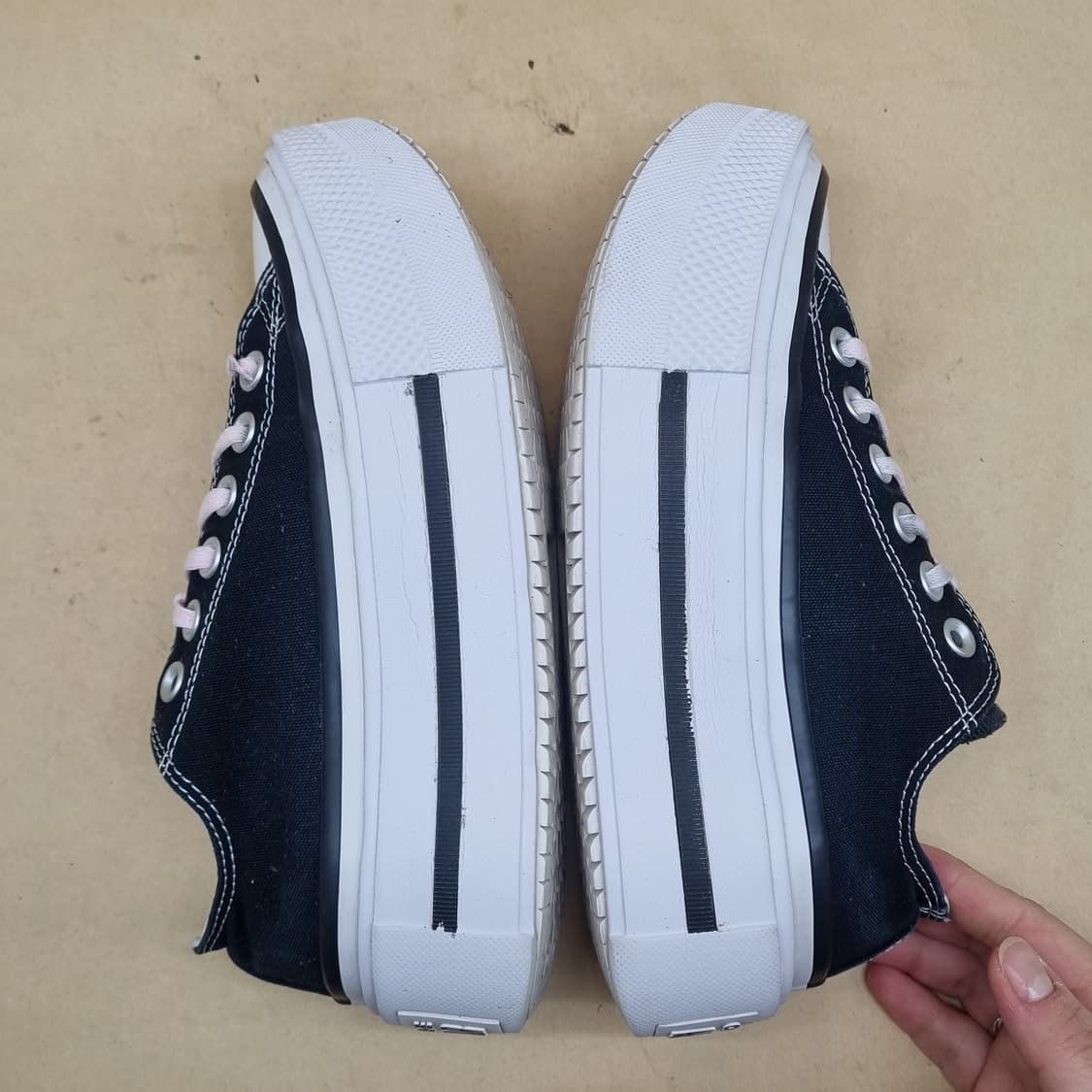 컨버스 척테일러 리프트 로우 스니커즈225 상품이미지5