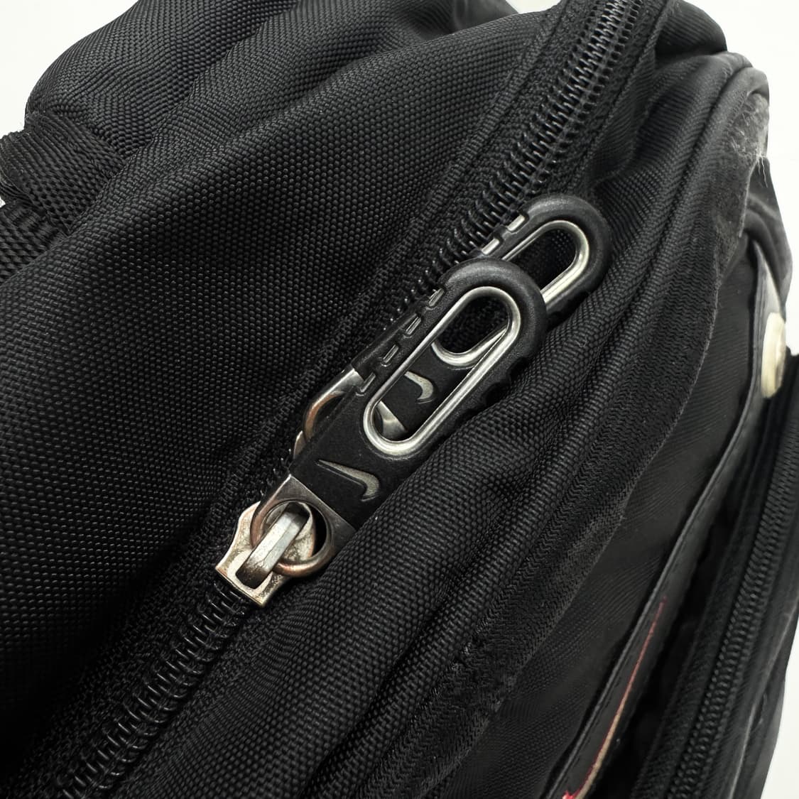 나이키 스우시 백팩 블랙 상품이미지5