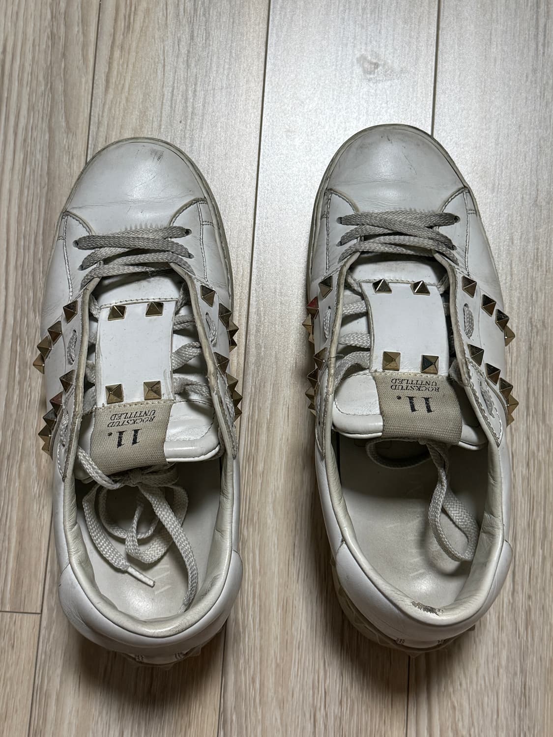 발렌티노 락스터드 스니커즈 상품이미지6