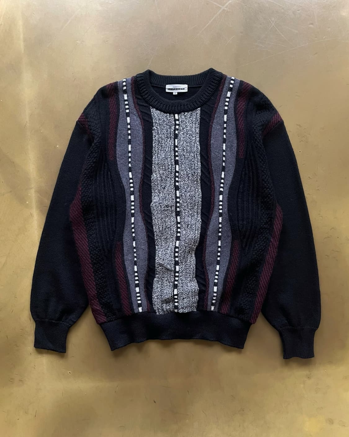 80-90s Gorubee Old 3D Cable Wool Knit 상품이미지3