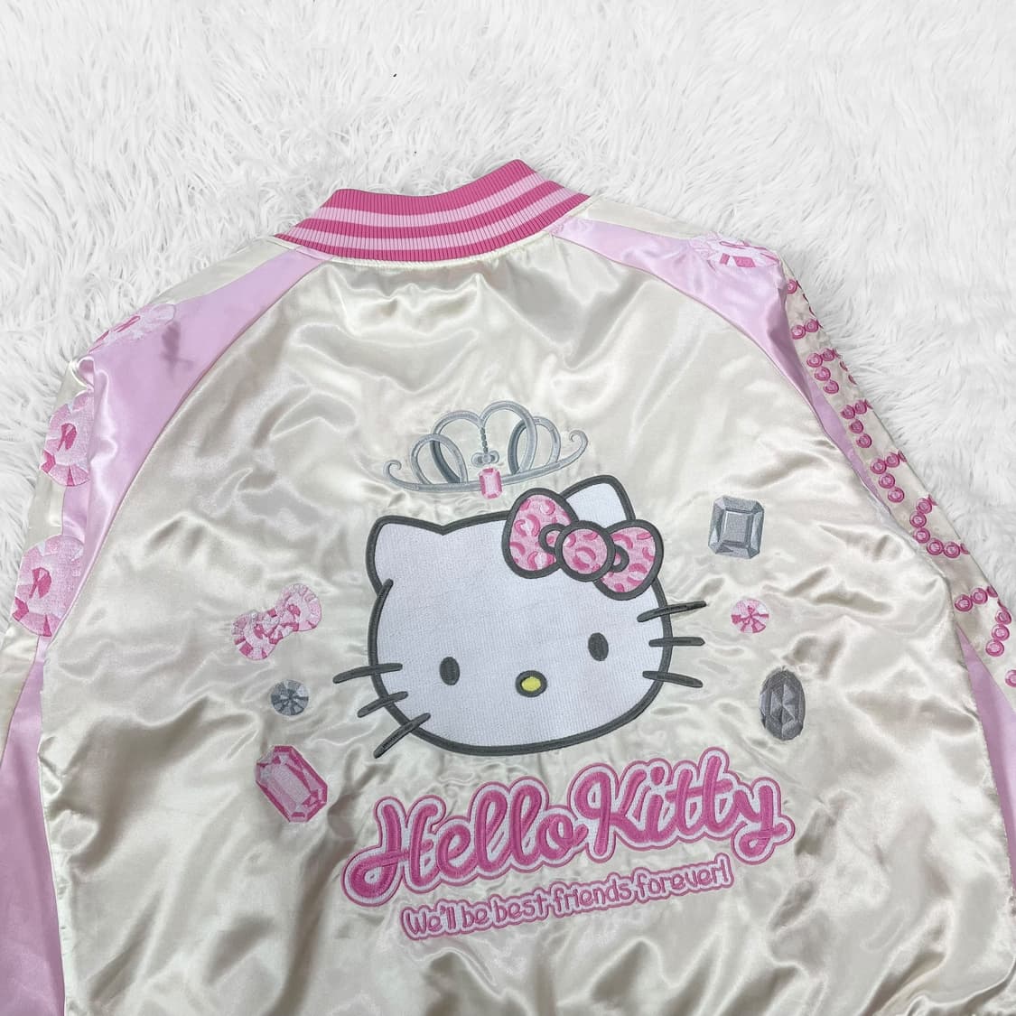 헬로키티 굿즈 키티 자수 스카잔 자켓 핑크 상품이미지4
