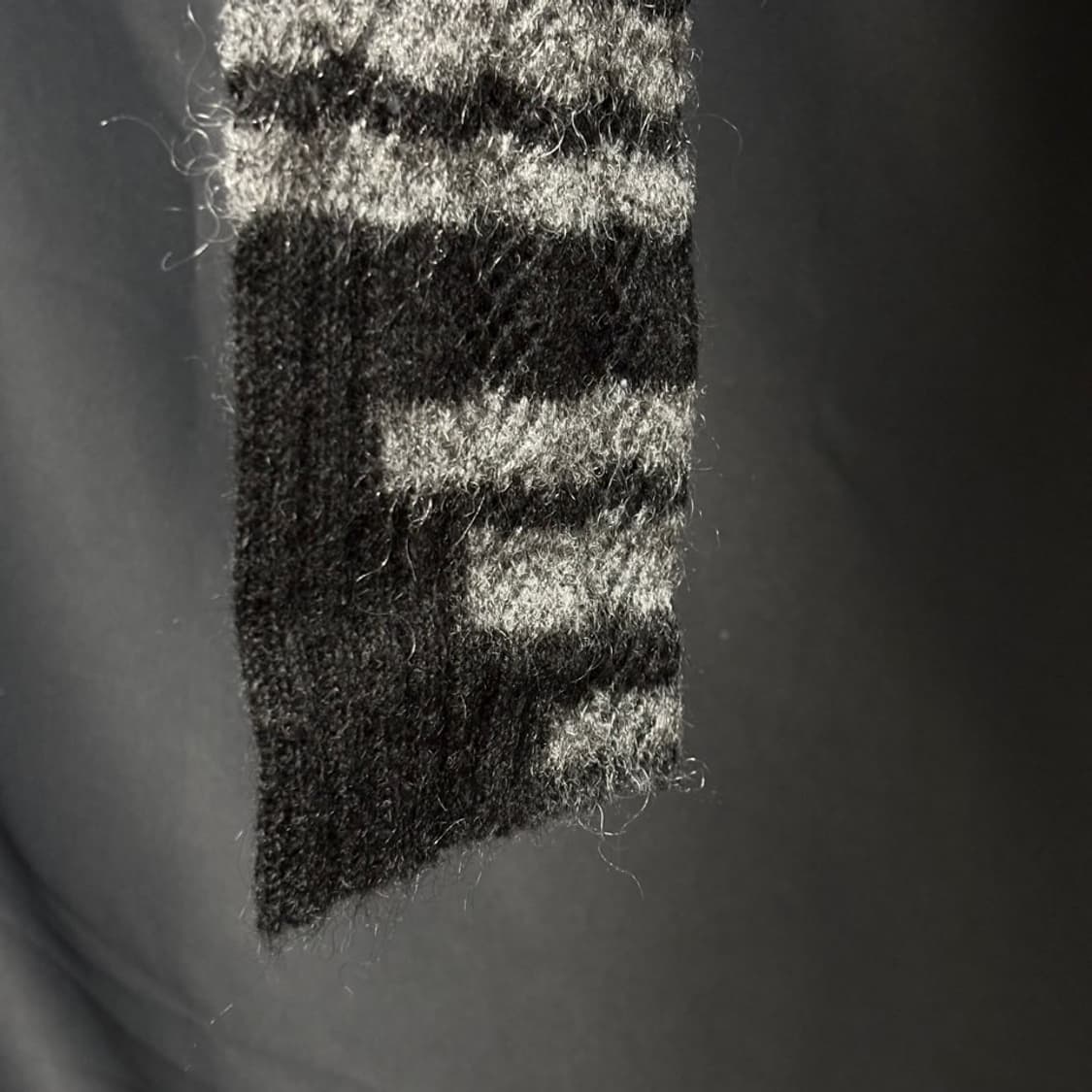 F) PERVERZE THICK STRIPE KNIT CARDIGAN 상품이미지3