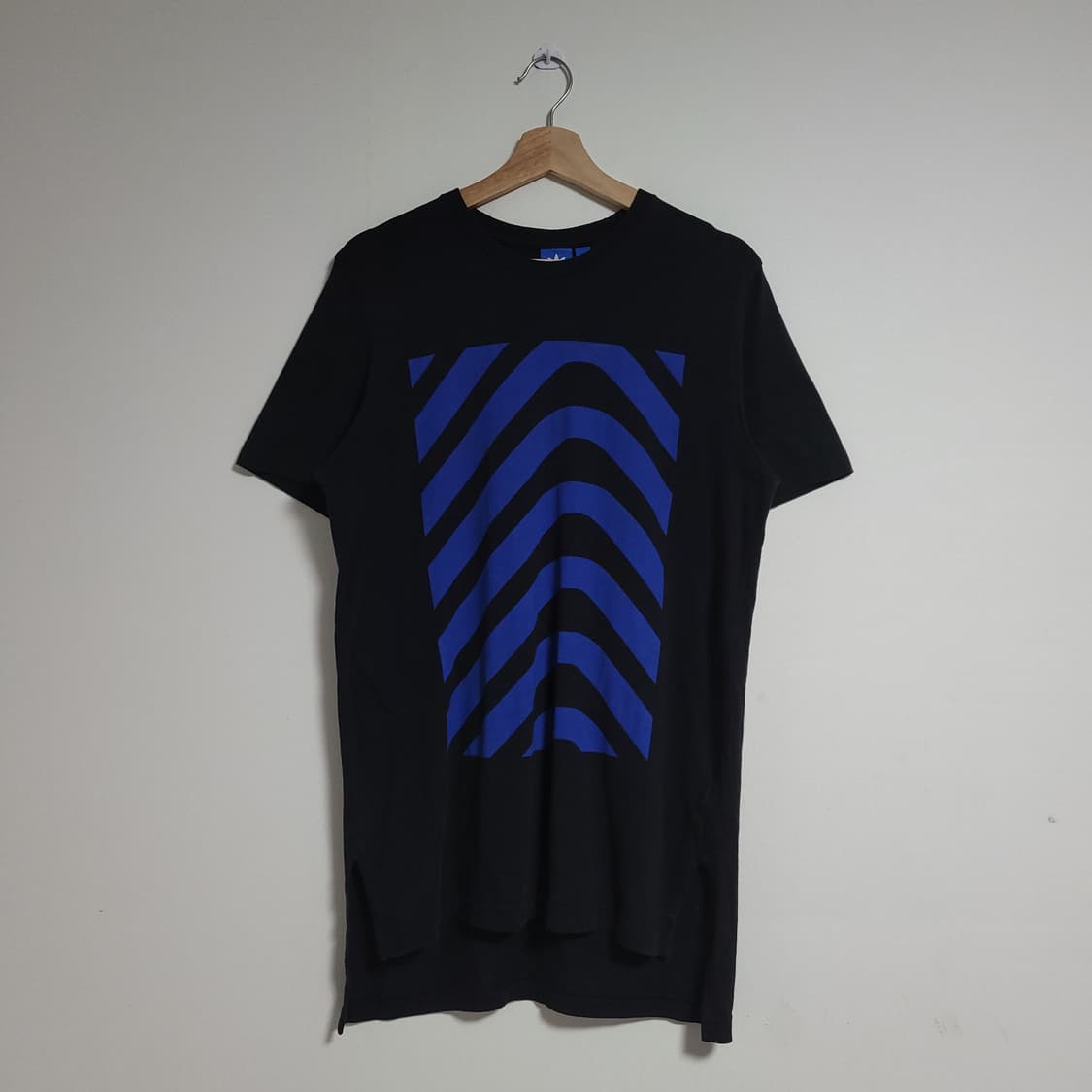 (100) ADIDAS 아디다스 반팔 티셔츠 블랙 상품이미지1