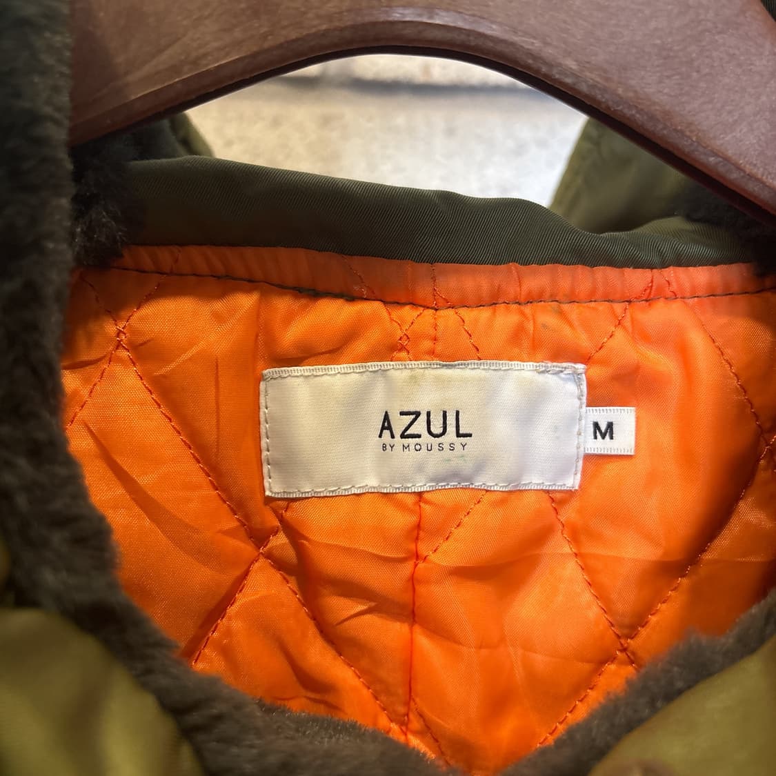 AZUL 아즈루 N-2B 플라이트 봄버자켓 빅후드 윈드가드 디테일 카키 상품이미지6