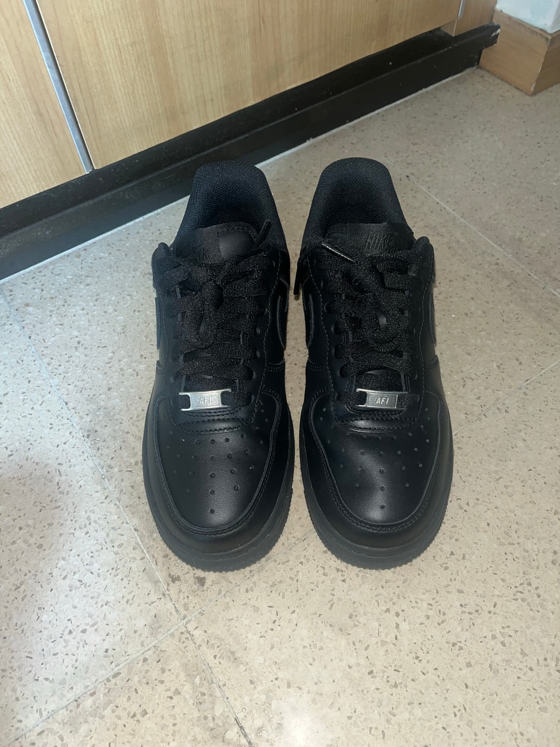 나이키 에어포스 블랙 검정 올검포스 225 상품이미지5