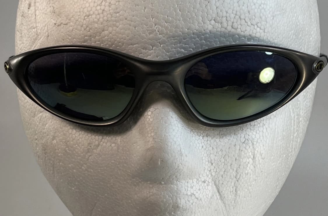 오클리 미뉴트 1.0 건메탈 그레이/그린 상품이미지2