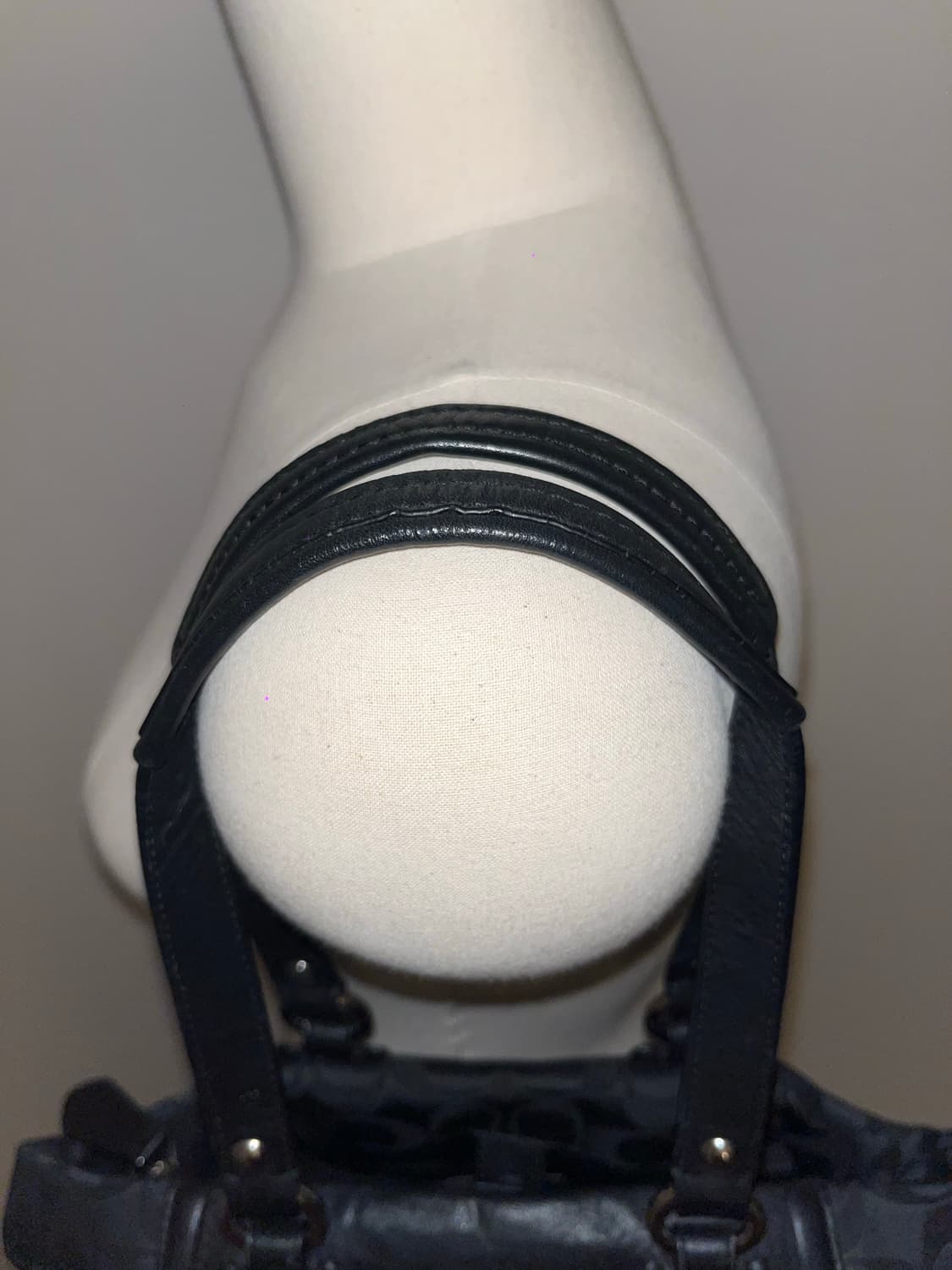 🎉BLACK FRIDAY🎉 Old Coach black bag 상품이미지6