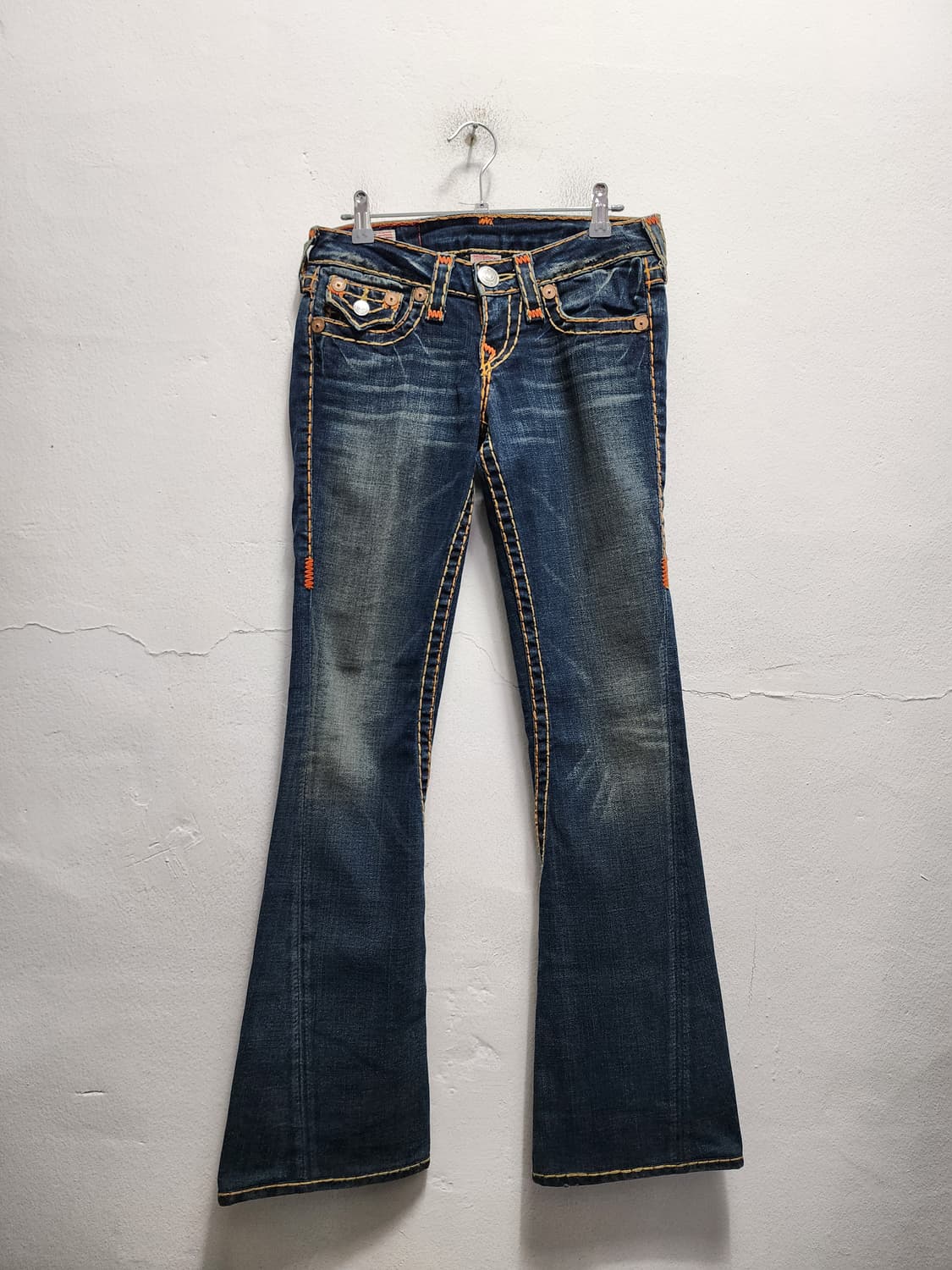 트루릴리젼 JOEY SUPER T 부츠컷 벨바텀 데님 상품이미지2